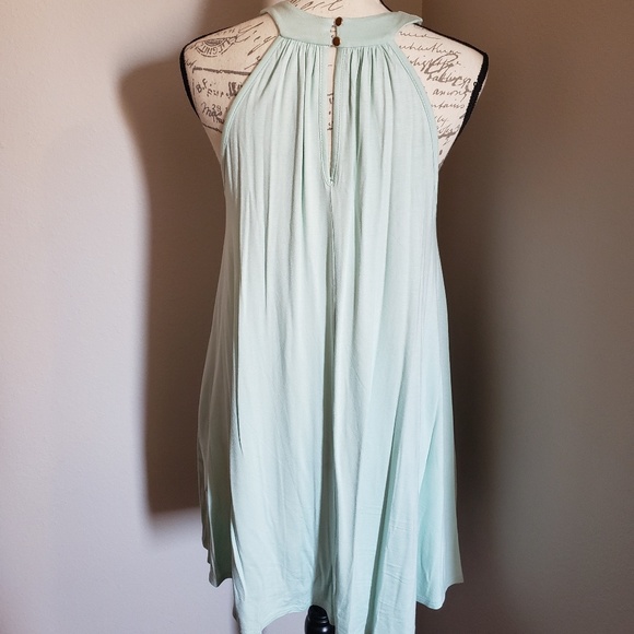 Tent Shape Halter Neck Sage Summer Dress - Picture 6 of 9